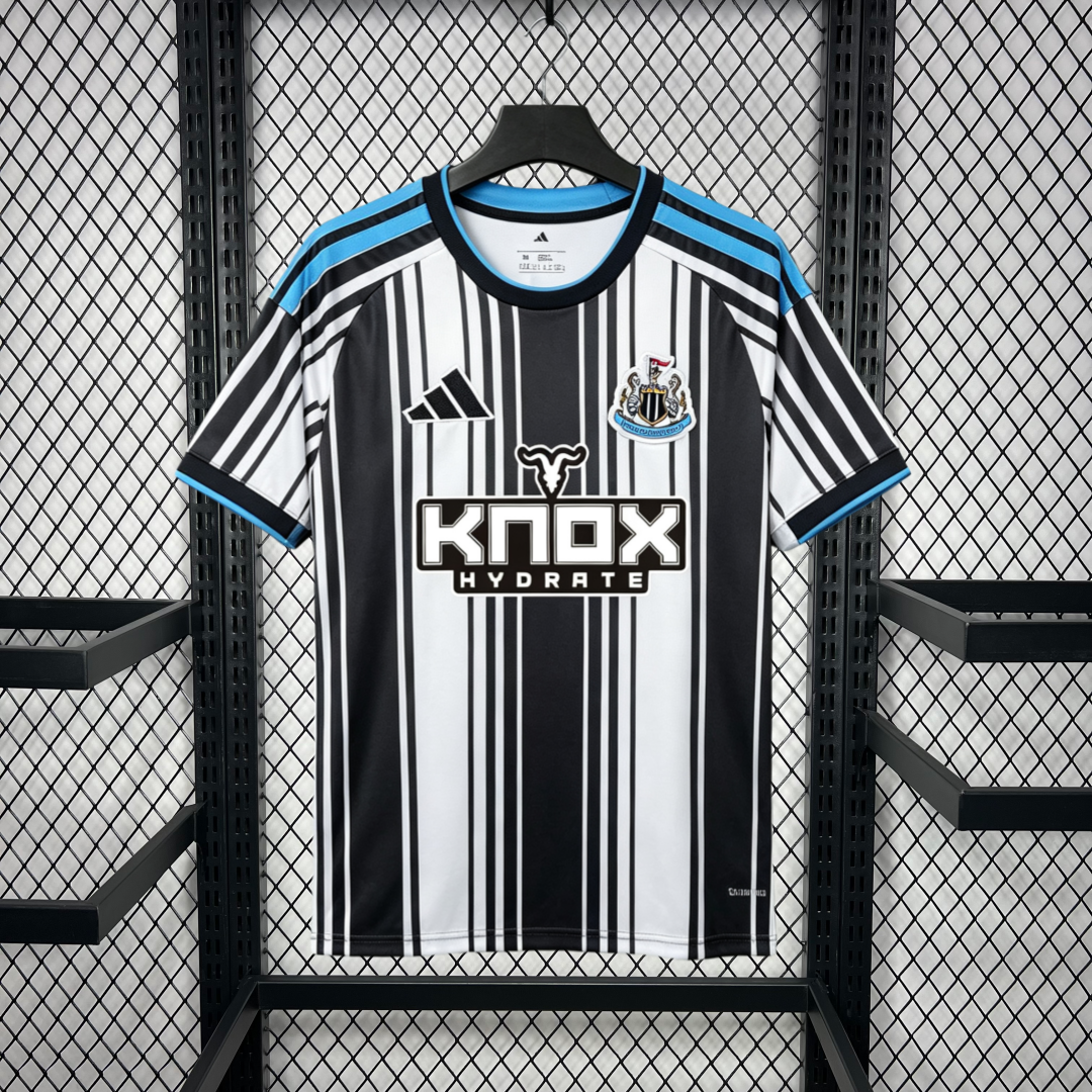 Newcastle 26/27 Home Kit
