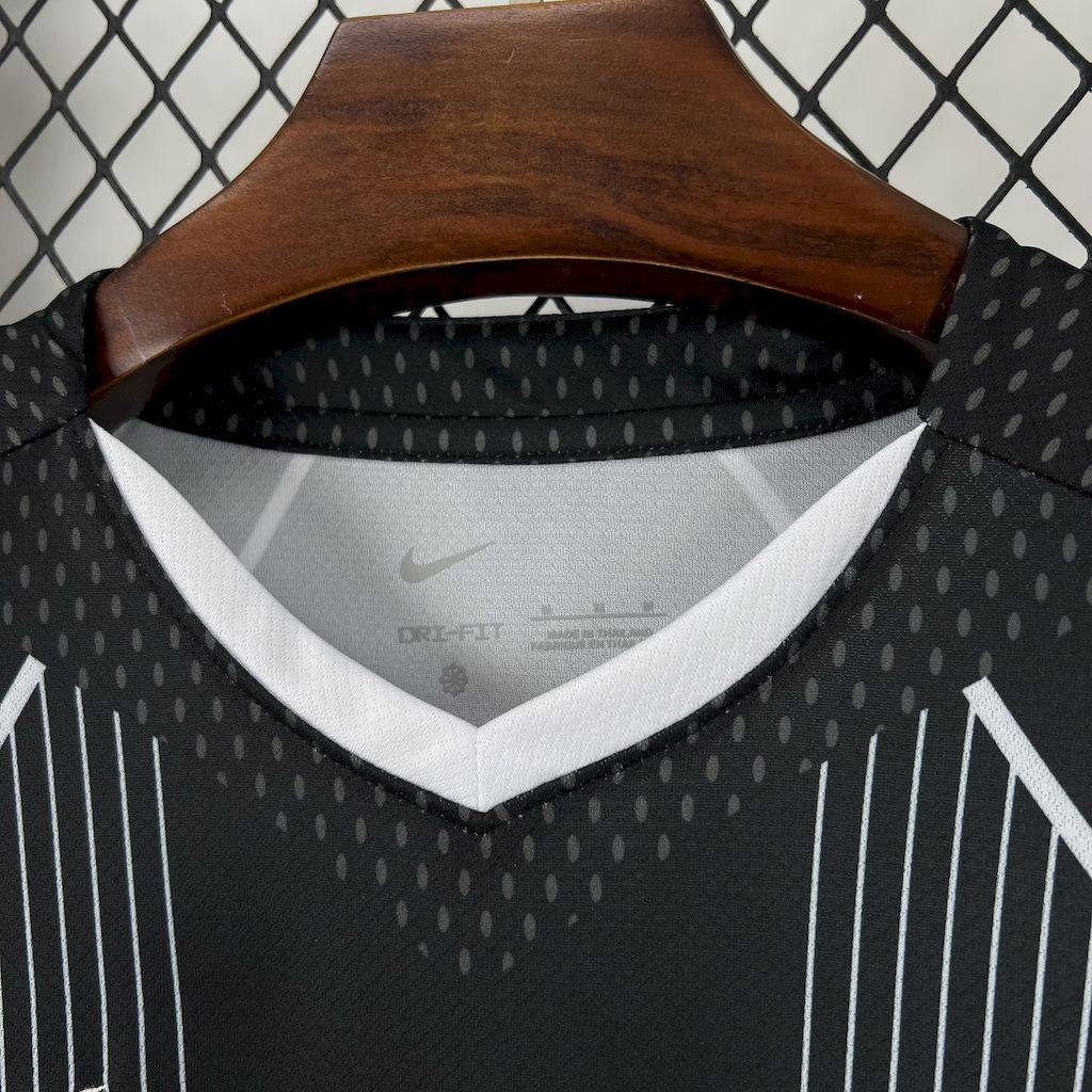 Barcelona Black Dream Kit