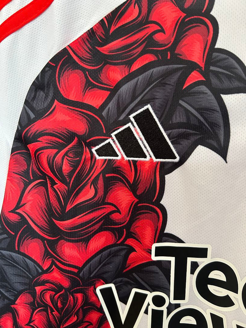 Manchester United The Rose Garden