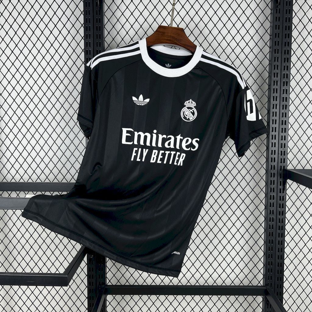 Real Madrid Black Special Kit
