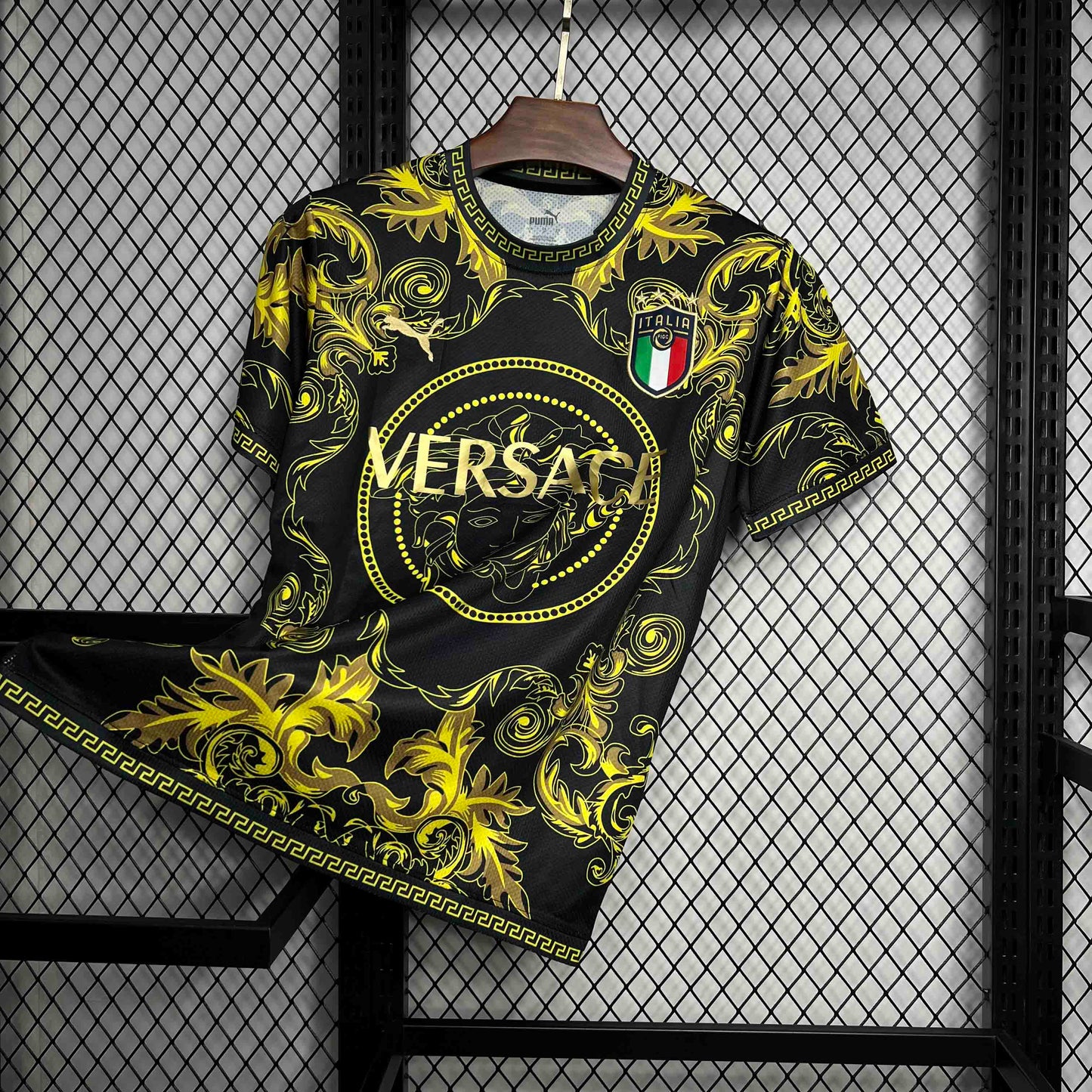 Italy X Versace Yellow Kit