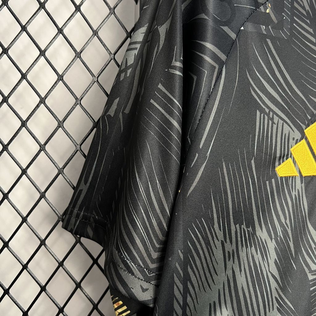 Real Madrid Living Stone Kit