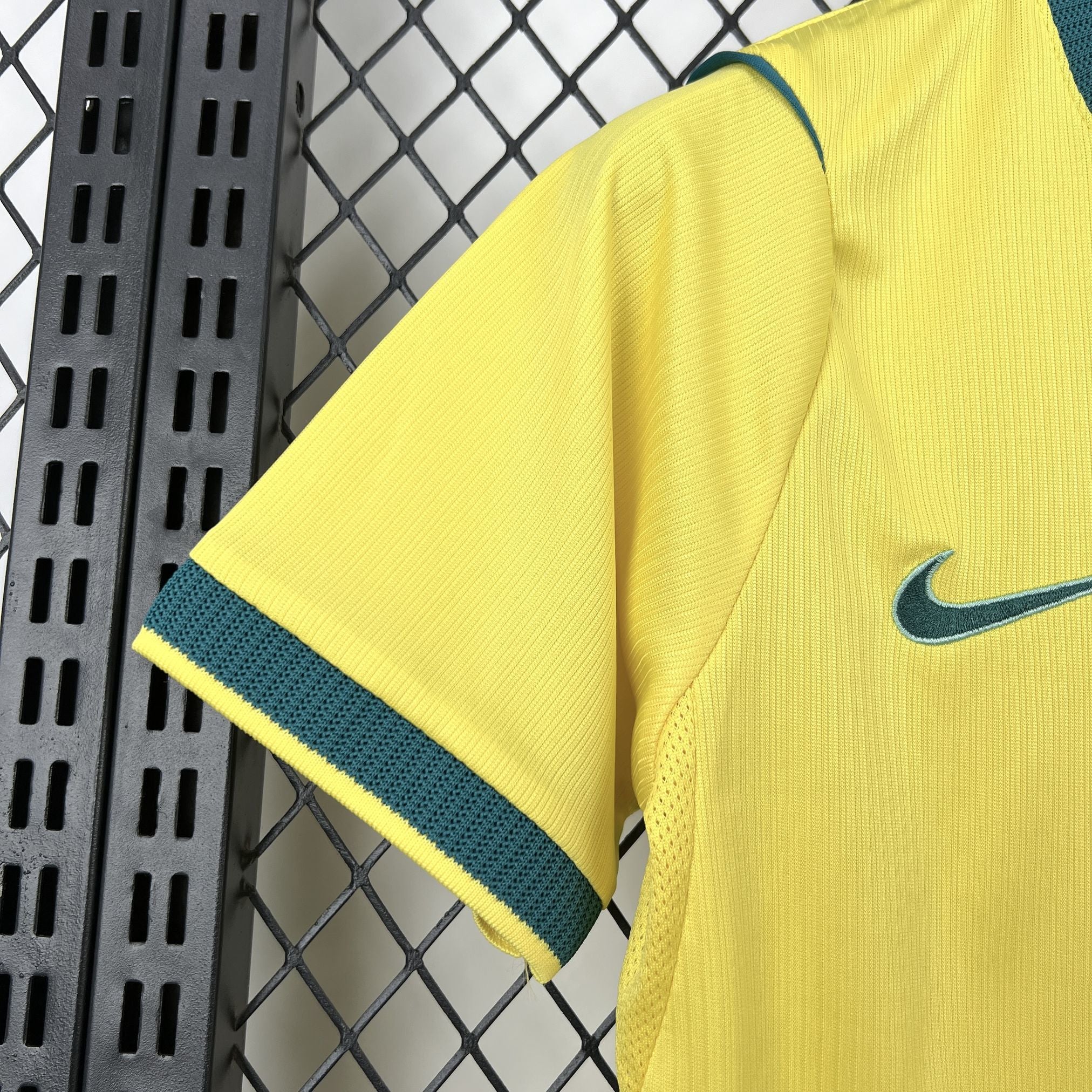 Brazil 2026 Home Kids size