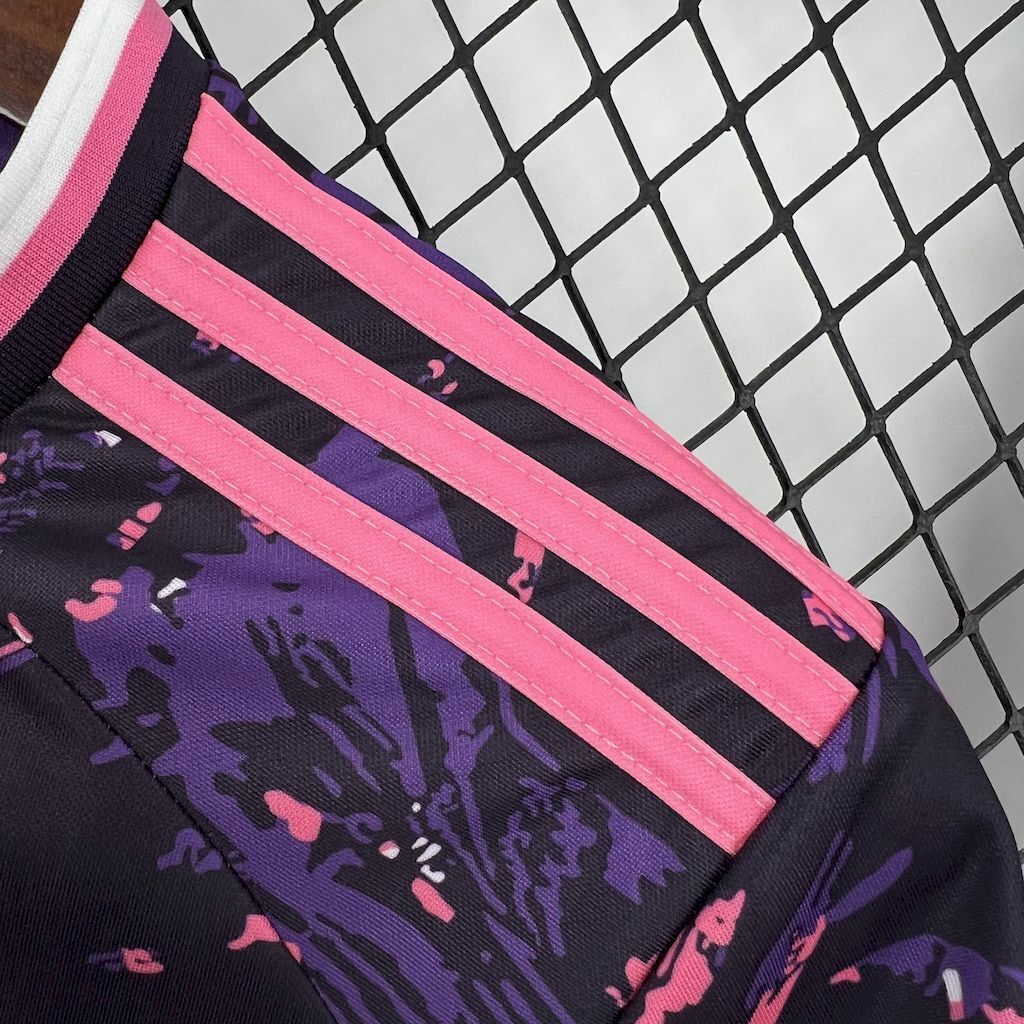 Real Madrid Purple Camo Kit