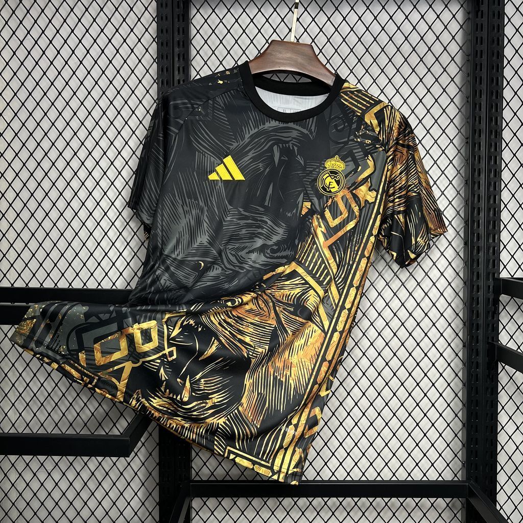 Real Madrid Living Stone Kit