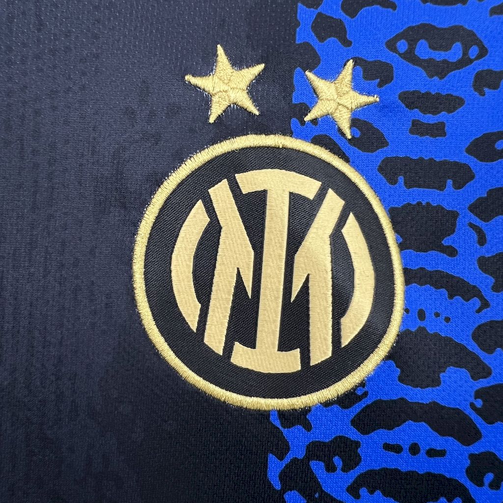 Inter The Serpent Kit