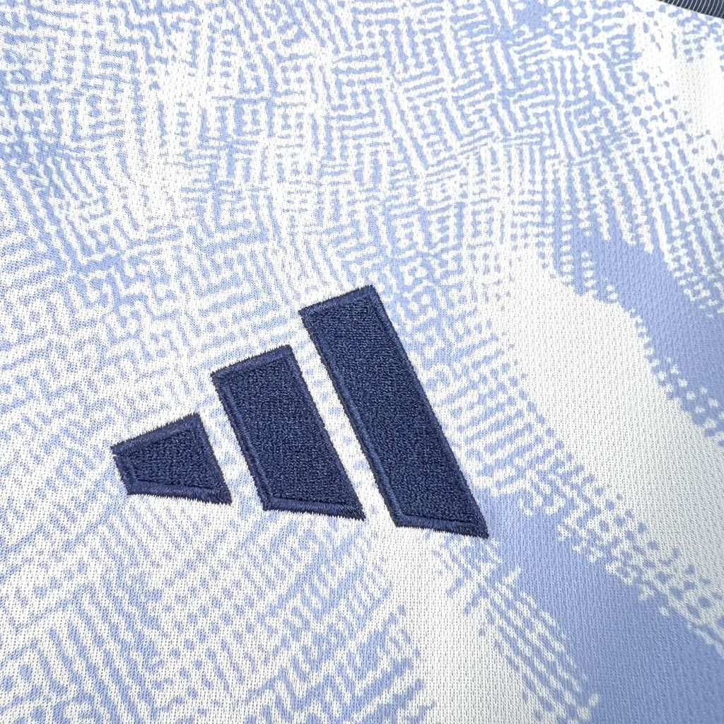 Ajax 26/27 Third Kit
