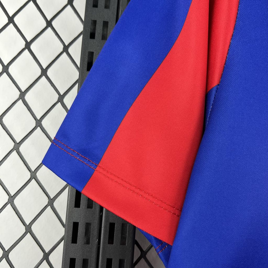 Barcelona 03/04 Home Kit