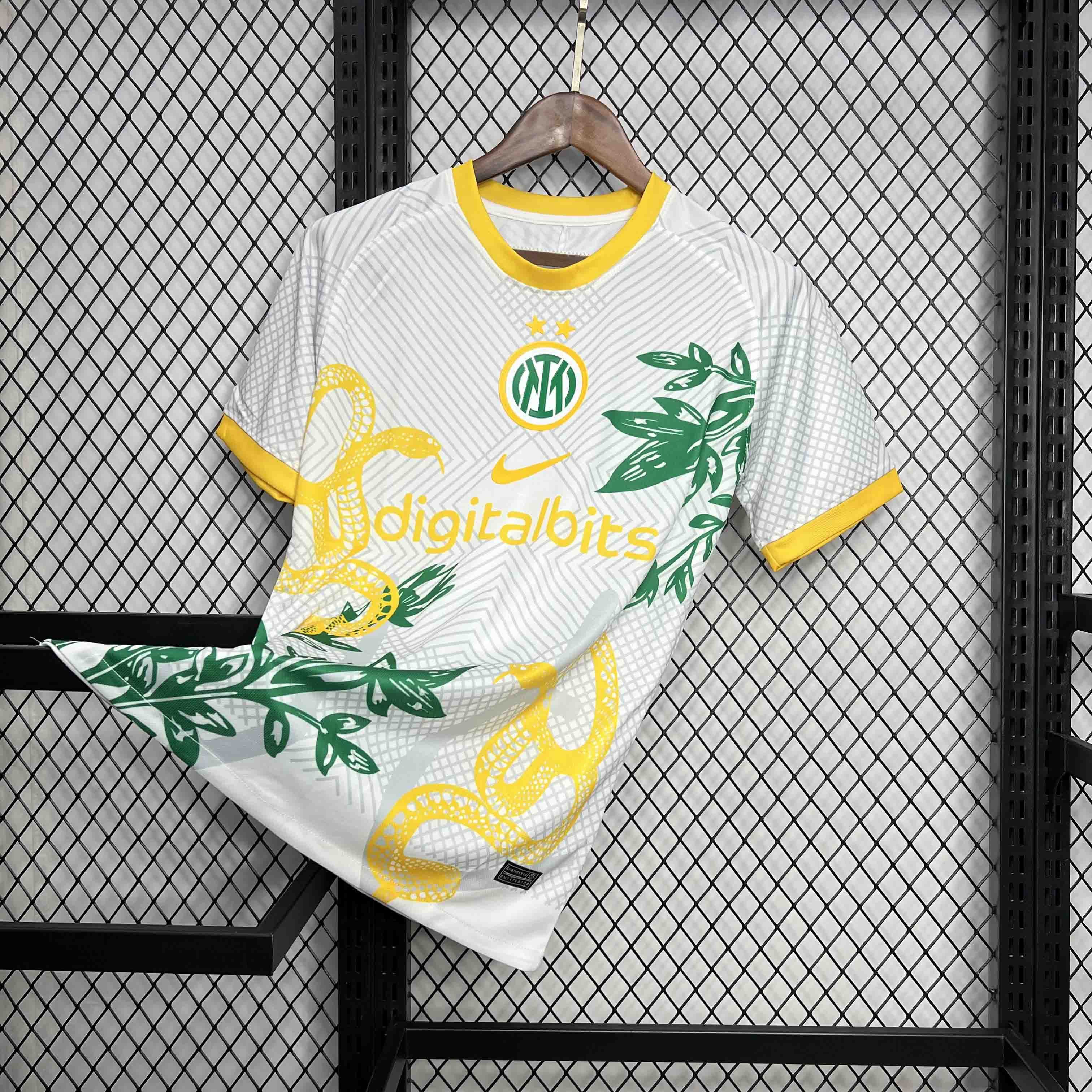 Inter Yellow Snake Kit