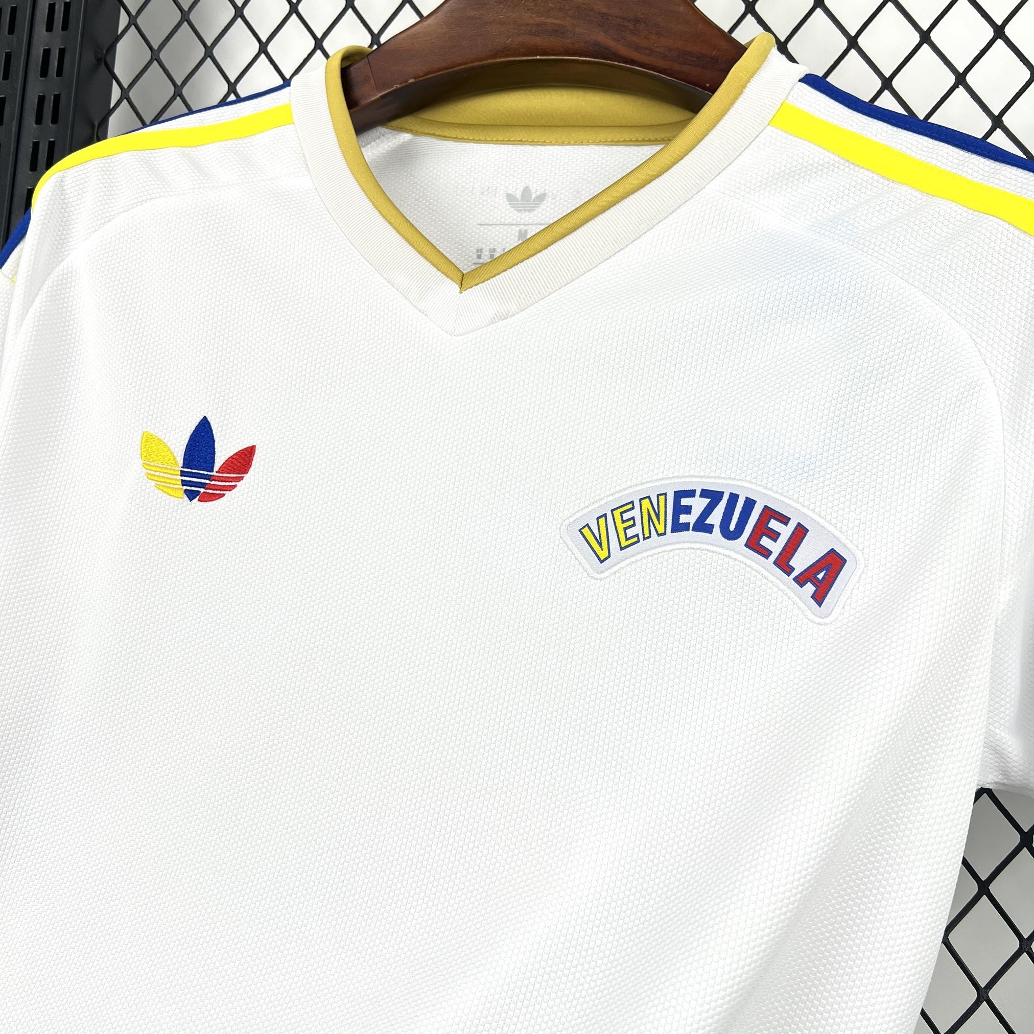 Venezuela 2026 Away Kit