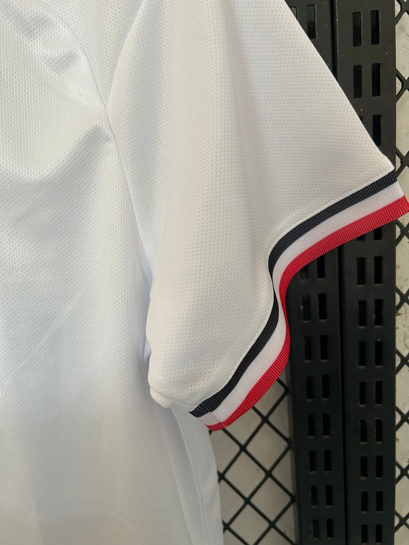 Manchester United The Rose Garden