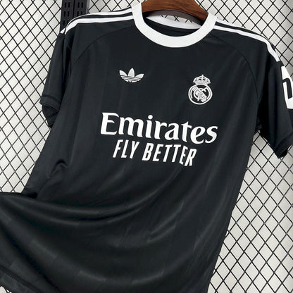 Real Madrid Black Special Kit