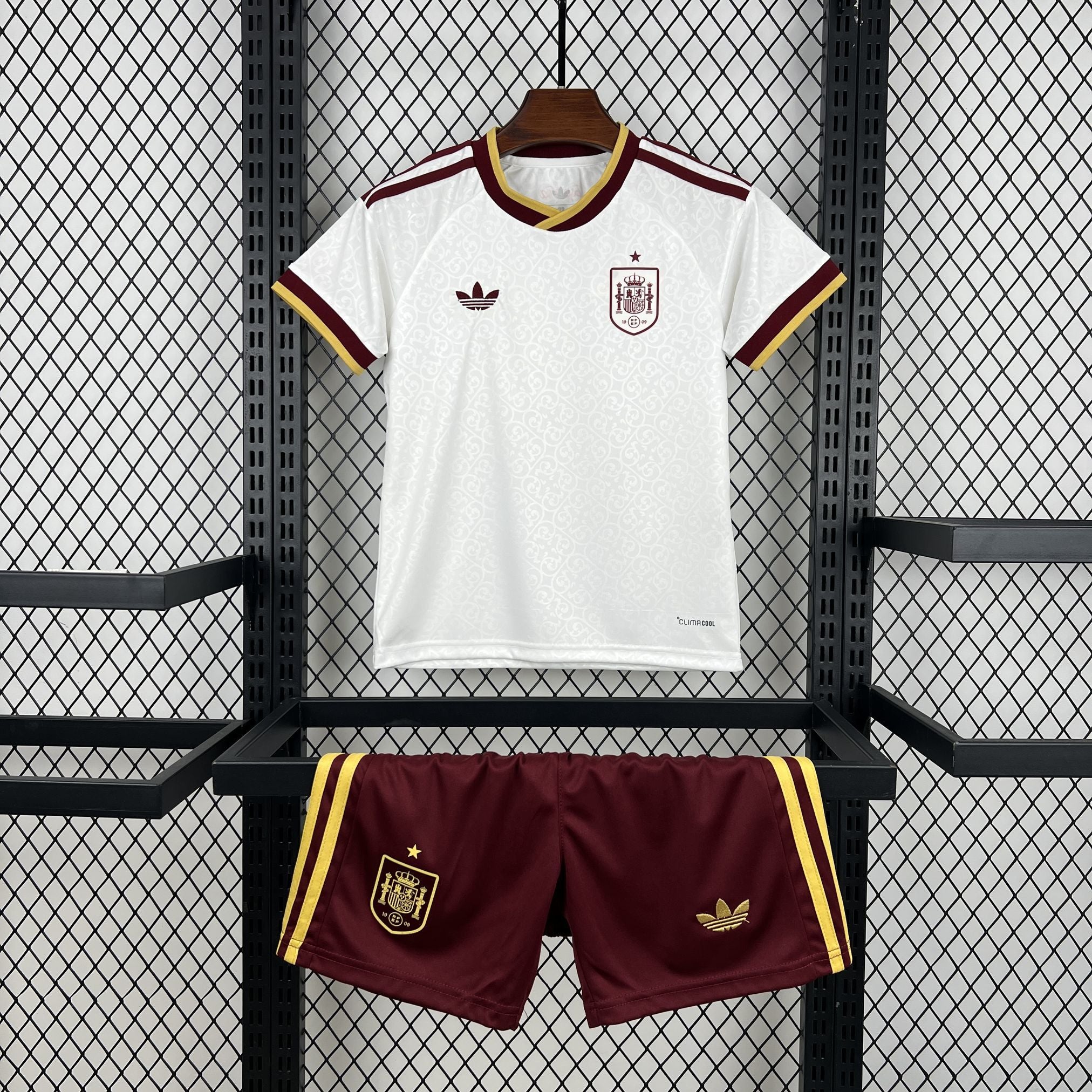 Spain 2026 Away Kids size