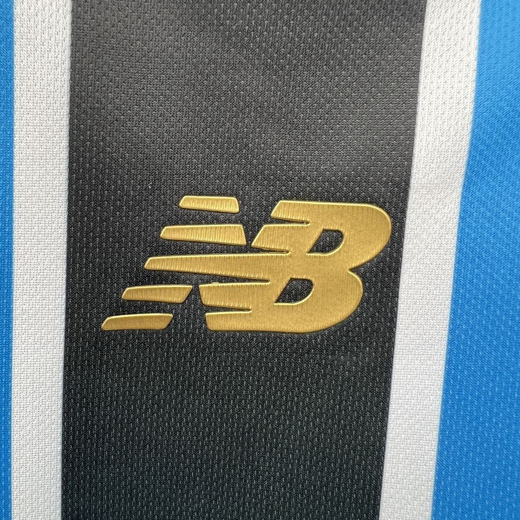 Gremio 26/27 Home Kit