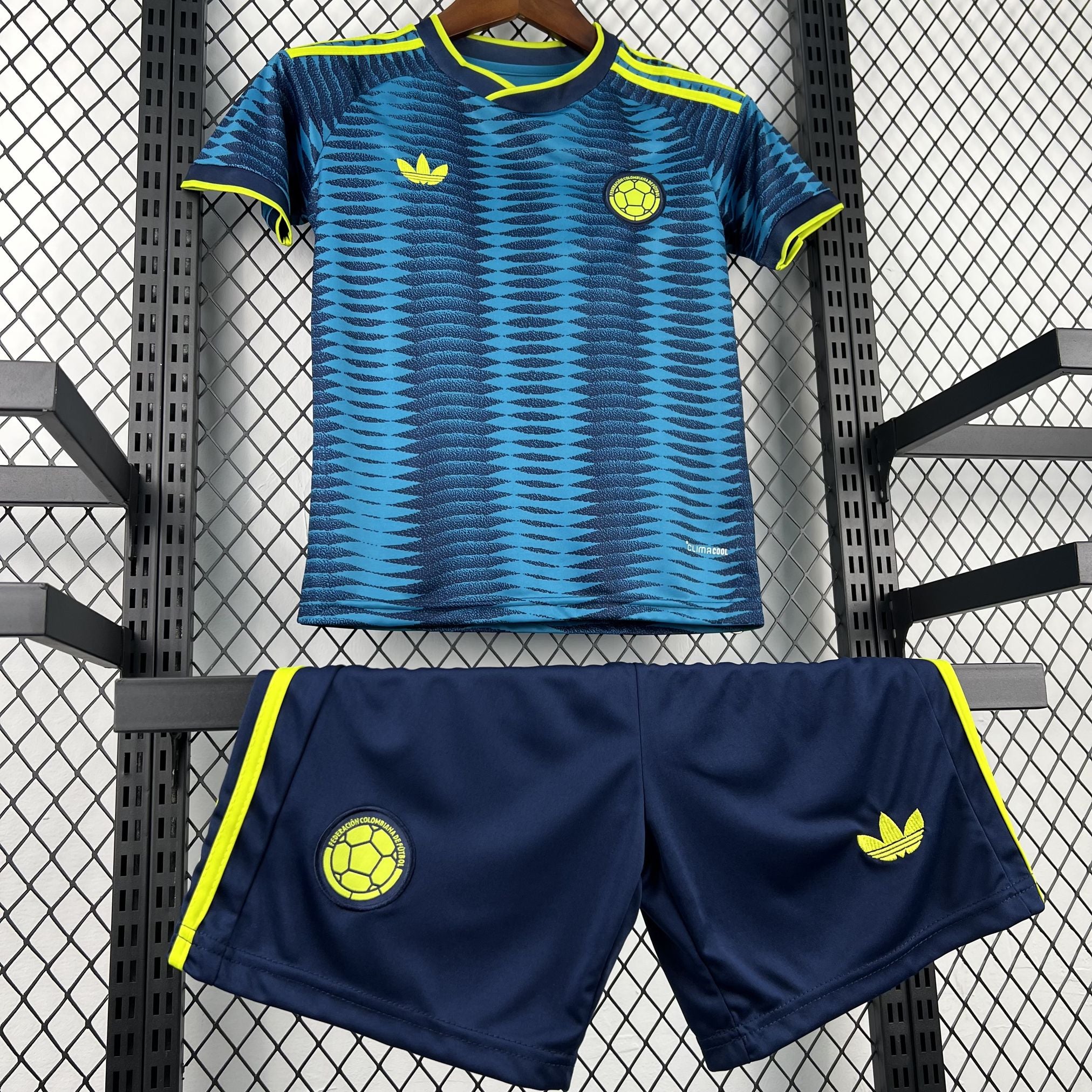 Colombia 2026 Away Kids size